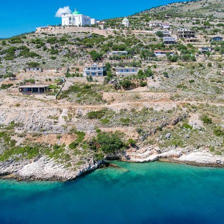 Vila Fjona Sarande Luaran gambar