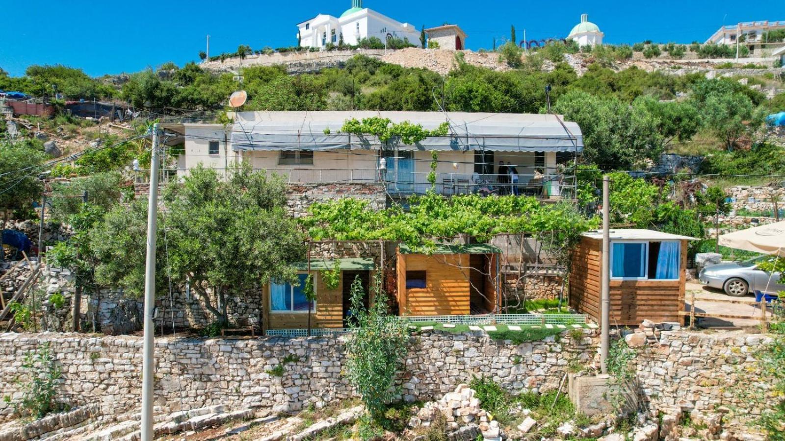 Vila Fjona Sarande Luaran gambar
