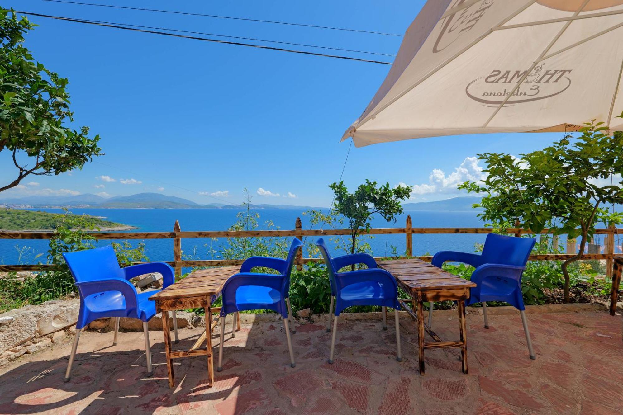 Vila Fjona Sarande Luaran gambar